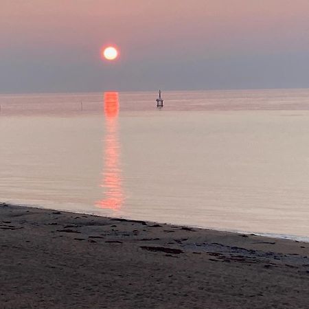 La Plage - Appartement Vue Mer Courseulles-sur-Mer Eksteriør billede
