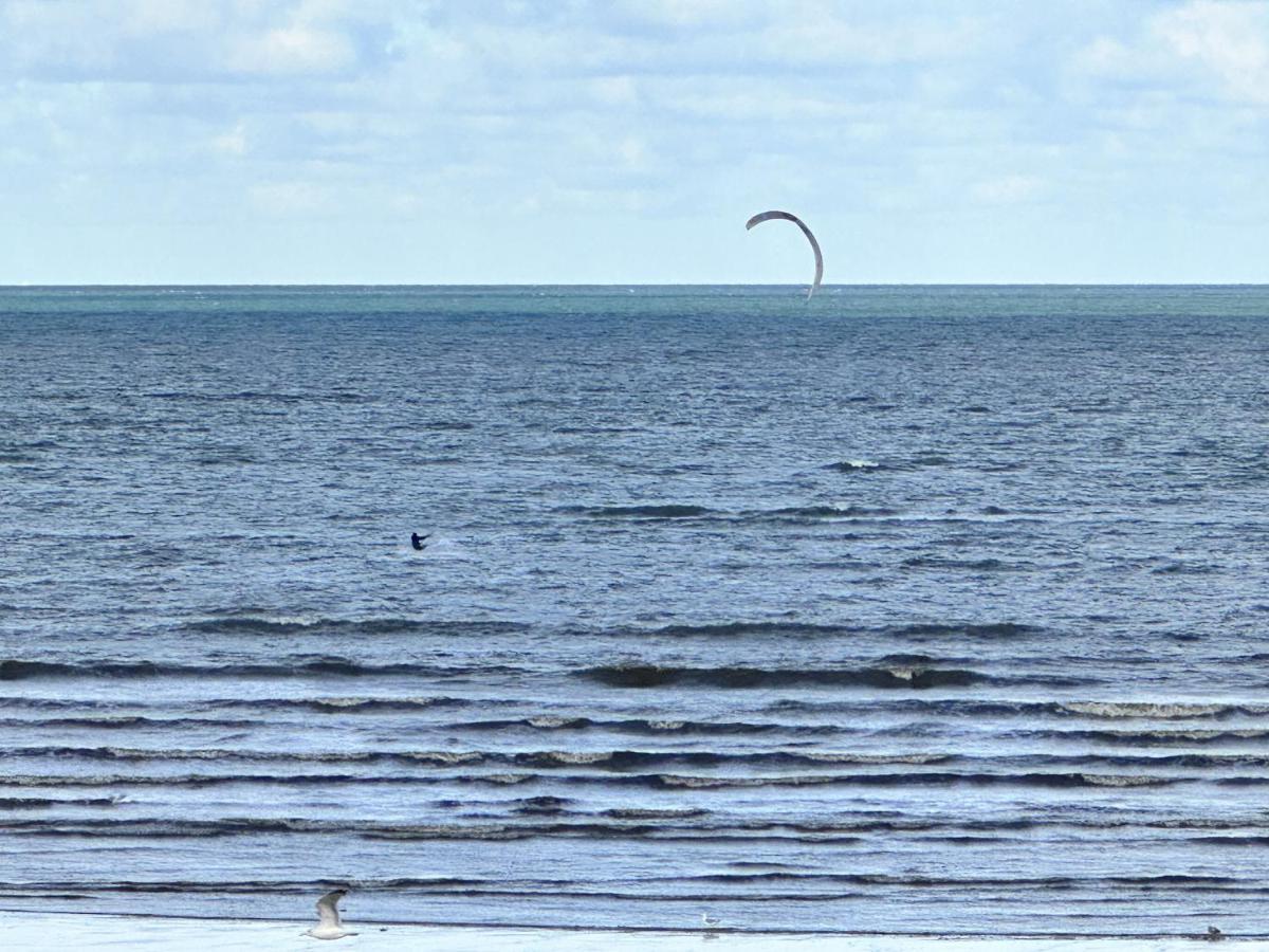 La Plage - Appartement Vue Mer Courseulles-sur-Mer Eksteriør billede