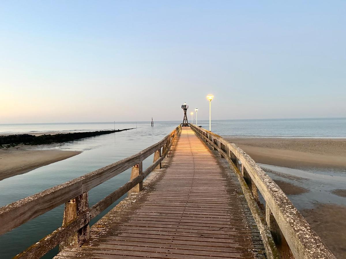 La Plage - Appartement Vue Mer Courseulles-sur-Mer Eksteriør billede
